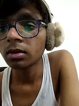 akshr1099's cam snapshot