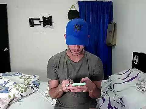 dirty_boy_horny's web cam