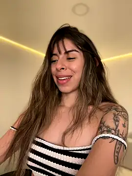 AmmyCollinsW live sex cam