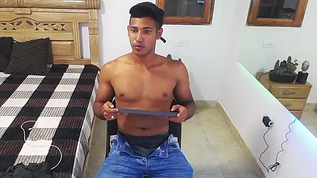 drake_cerra's cam snapshot