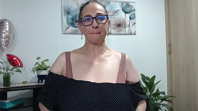 pattymaturex live sex cam