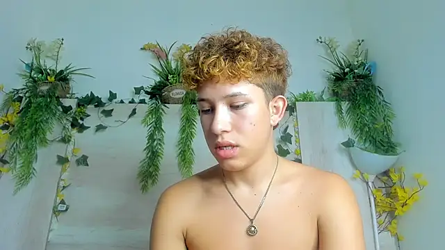 Angel_superhuge live sex cam