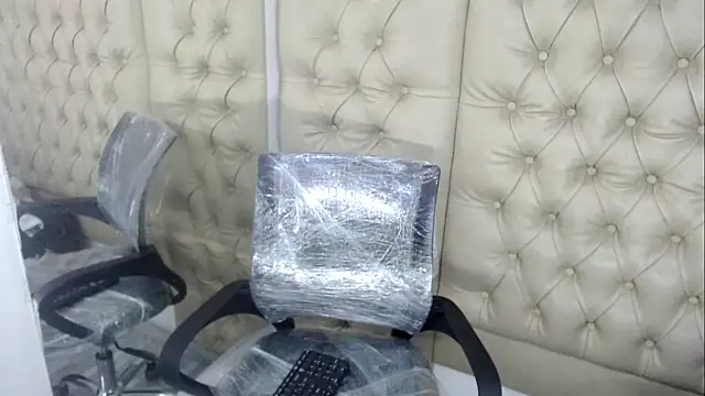 JessicaHott01 live sex cam