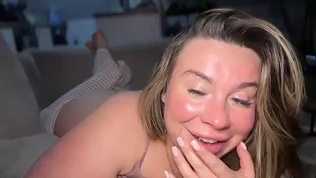 CharlieFx live sex cam