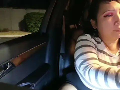 Vickiebee live sex cam