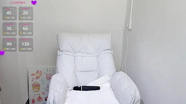 9aunatiis live sex cam