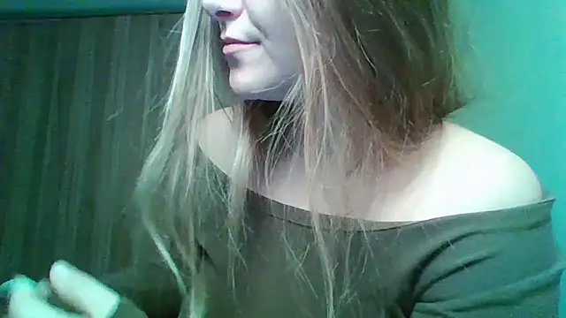 Evasapples live sex cam