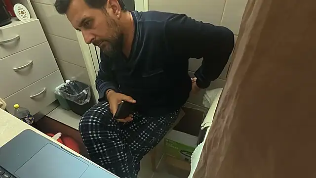 TigerOne19 live sex cam