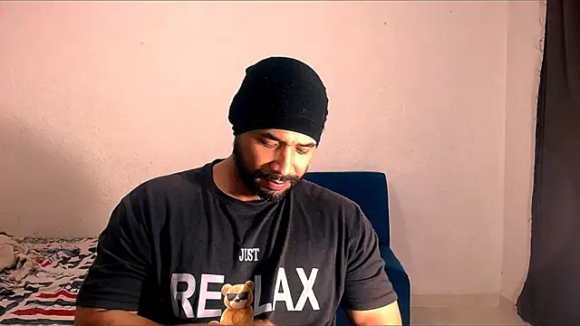 musclehetero's cam snapshot