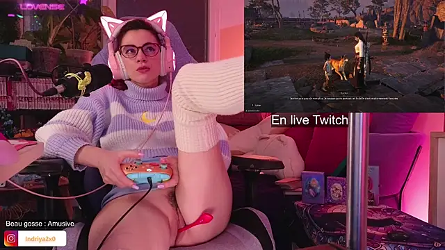 Indriya2x0 live sex cam