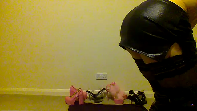 unforgettable_dirty_slut live sex cam