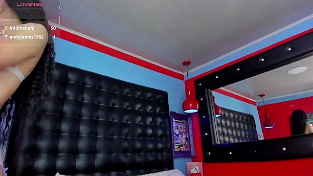 CloeRodriguez live sex cam