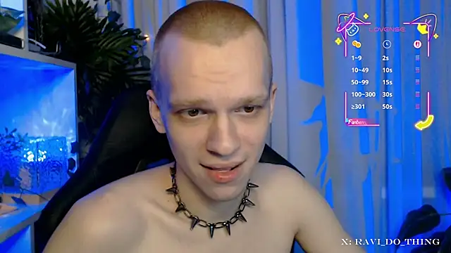 frozen_boy live sex cam