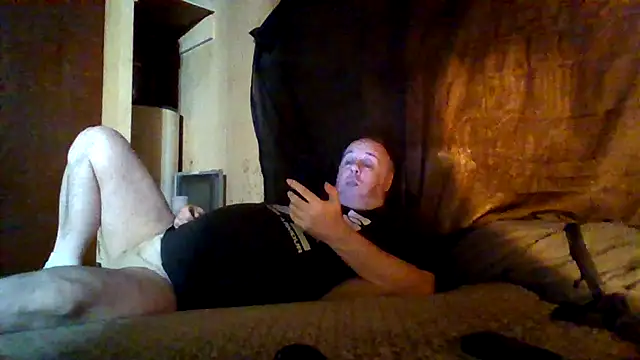 reddragon66's cam snapshot