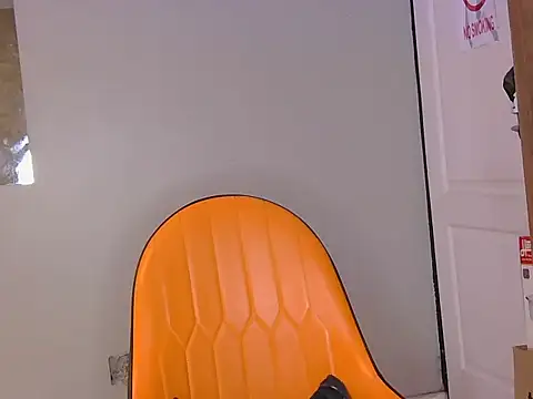 Doja_Peach live sex cam