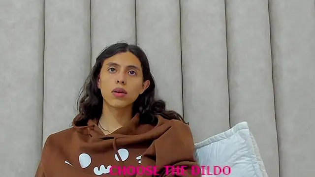 FreyaMoller live sex cam