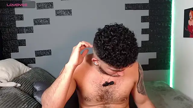 adamhairy live sex cam