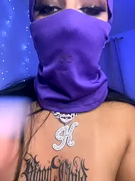 kamila_french live sex cam