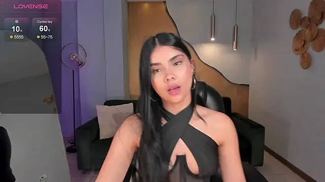 MiaLaurence live sex cam