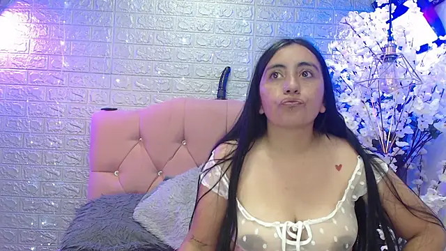 hottt_girl_lesbian live sex cam