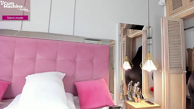 Ahincale live sex cam