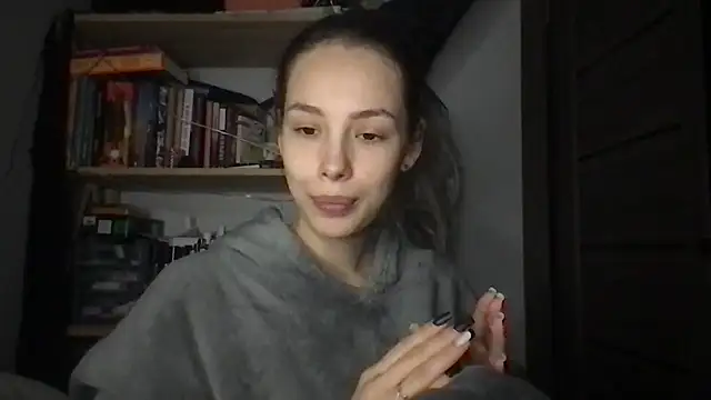 Yuna5343 live sex cam