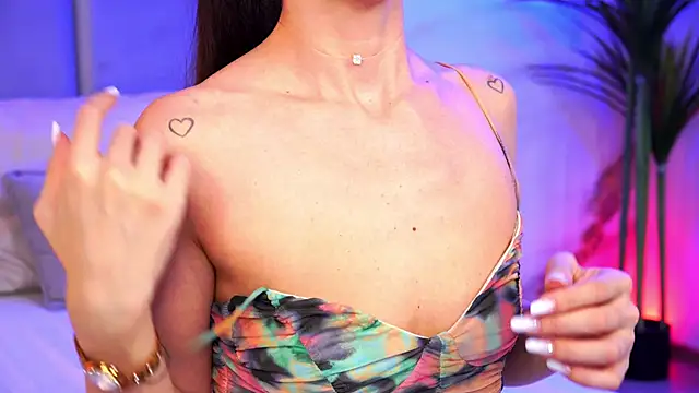 EllyLynn live sex cam