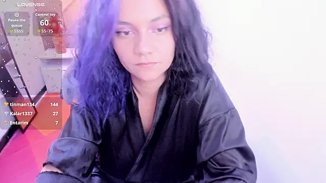 Kiara_Cruz__ live sex cam