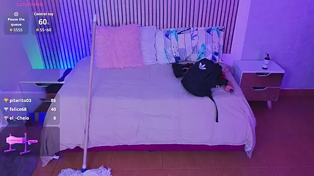 _aitana_001 live sex cam