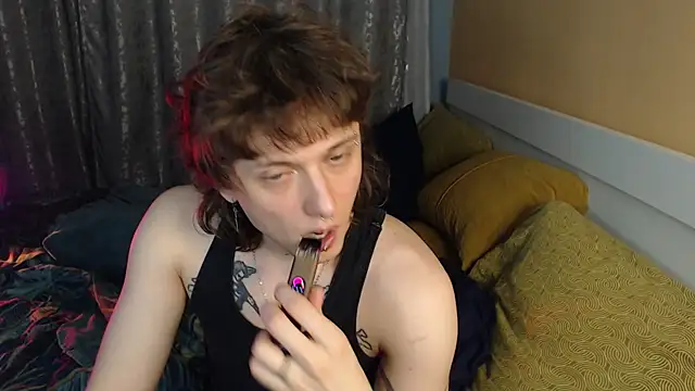 g1vememoney's cam snapshot