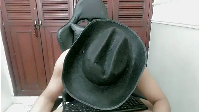 dannyt_hot's cam snapshot