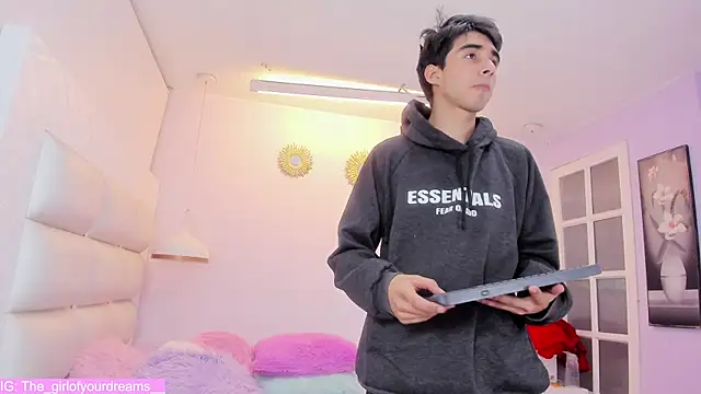 Hottie_Guy's cam snapshot