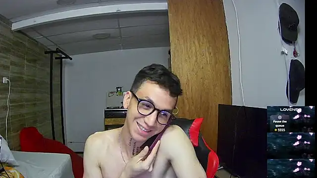 angelicious_'s cam snapshot