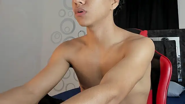 Maximiliano_Khalil's cam snapshot