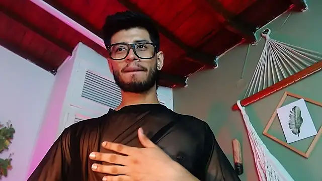 Colby_brown03's cam snapshot