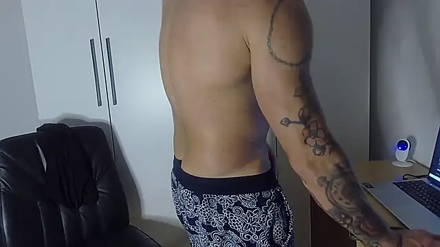 Misster29's cam snapshot