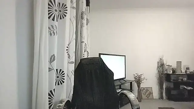 33ENG's cam snapshot