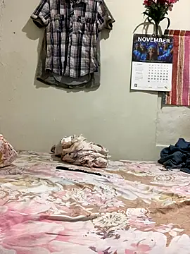 Johnras121's cam snapshot