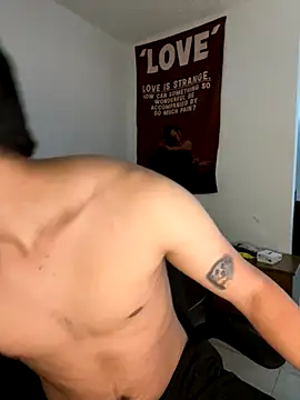 ErosVale's cam snapshot