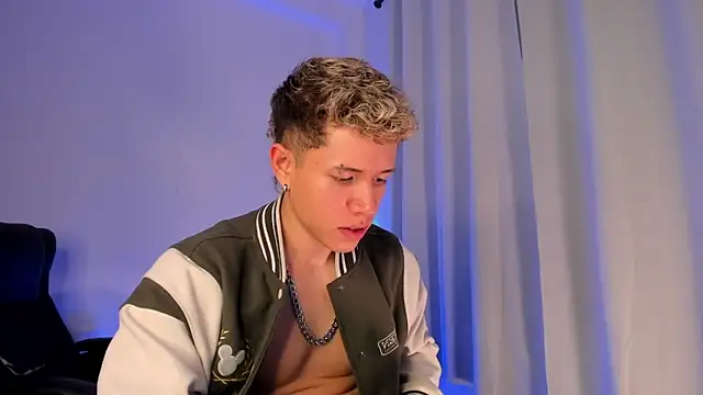 nathan_blake's cam snapshot