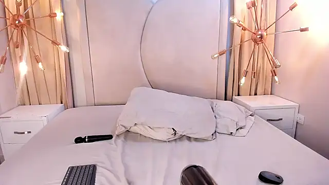 rubyrouge__ live sex cam