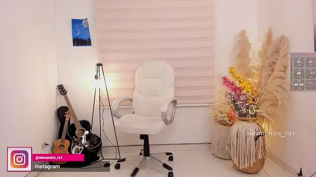 Alexandra_ra live sex cam