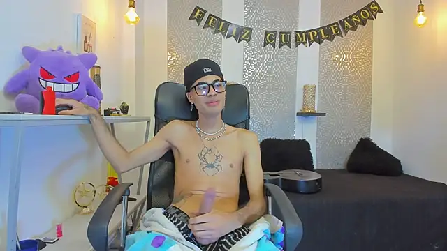 JacobBlackwell_'s cam snapshot