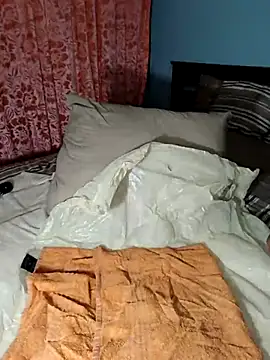 TALLNSEXY48 live sex cam