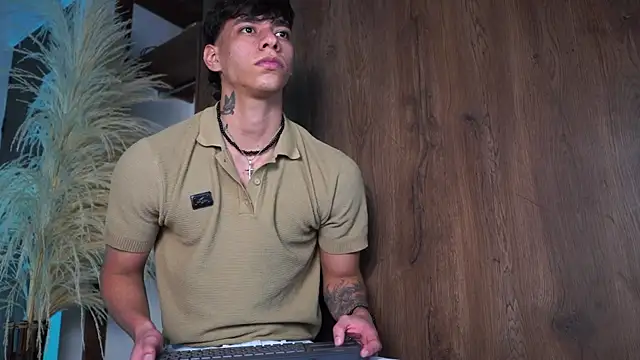 Josep_Davies live sex cam