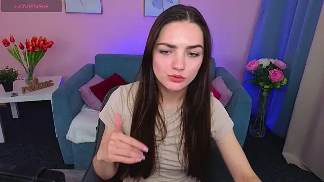 MyEllaLuvs live sex cam