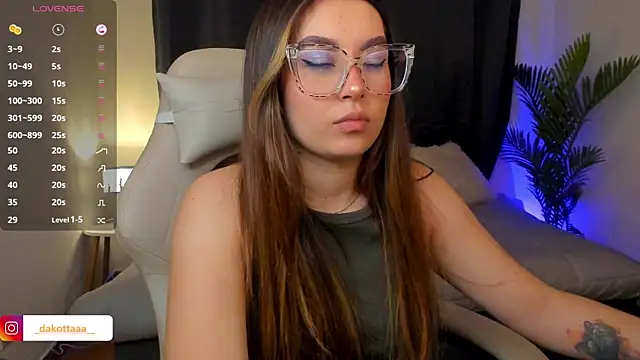 dakottaa_ live sex cam