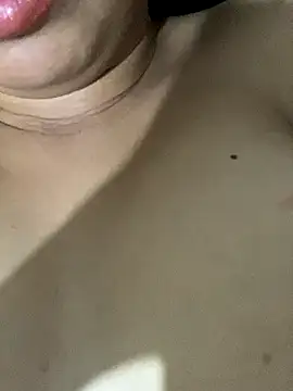 Doha-38 live sex cam