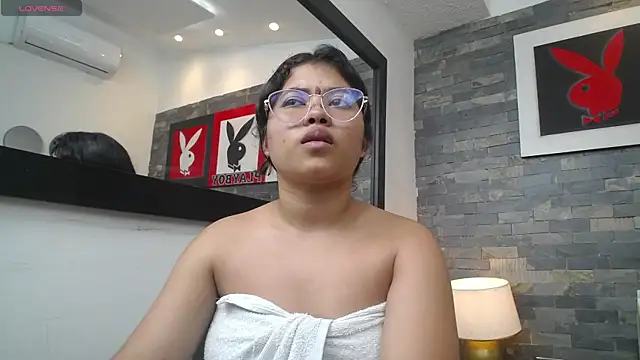 shaila_yojana live sex cam