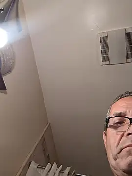 bobby69cock live sex cam